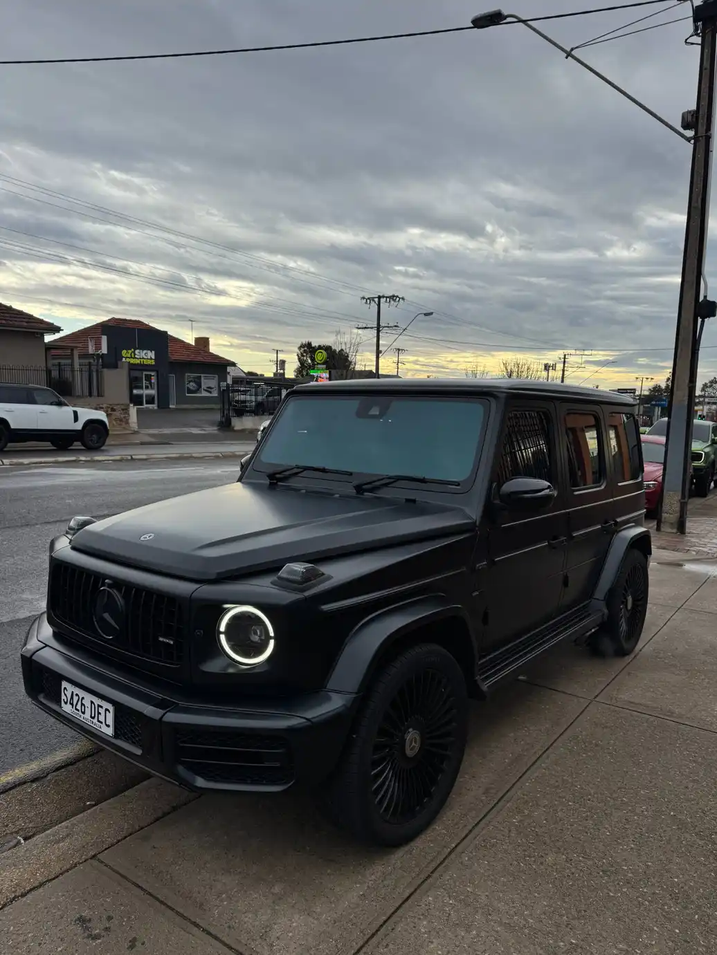 Full car tint installation